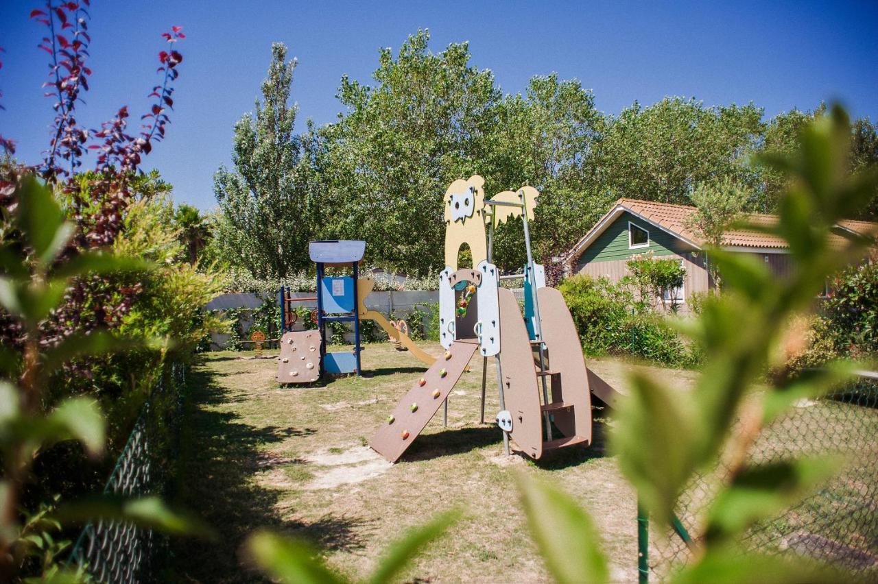 ונדרה Lodges Mediterranee מראה חיצוני תמונה